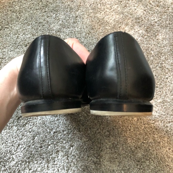 Everlane black leather modern point loafer 9 - Picture 5 of 7